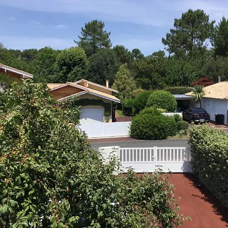 La Du Golf - D Hôtes Alojamento de Acomodação e Pequeno-almoço Gujan-Mestras