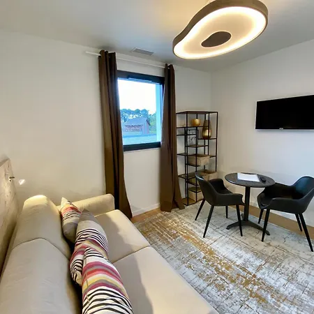 La Du Golf - D Hôtes Alojamento de Acomodação e Pequeno-almoço