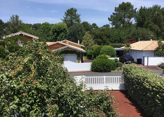 La Du Golf - D Hotes Bed and breakfast Gujan-Mestras